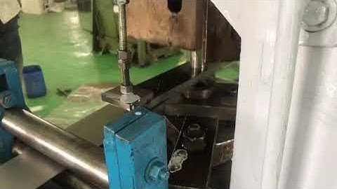 Zig Zag Pneumatic Air Feeder - Manufacturer Shubhampress Automation Pvt. Ltd. Noida, Call 8750402229