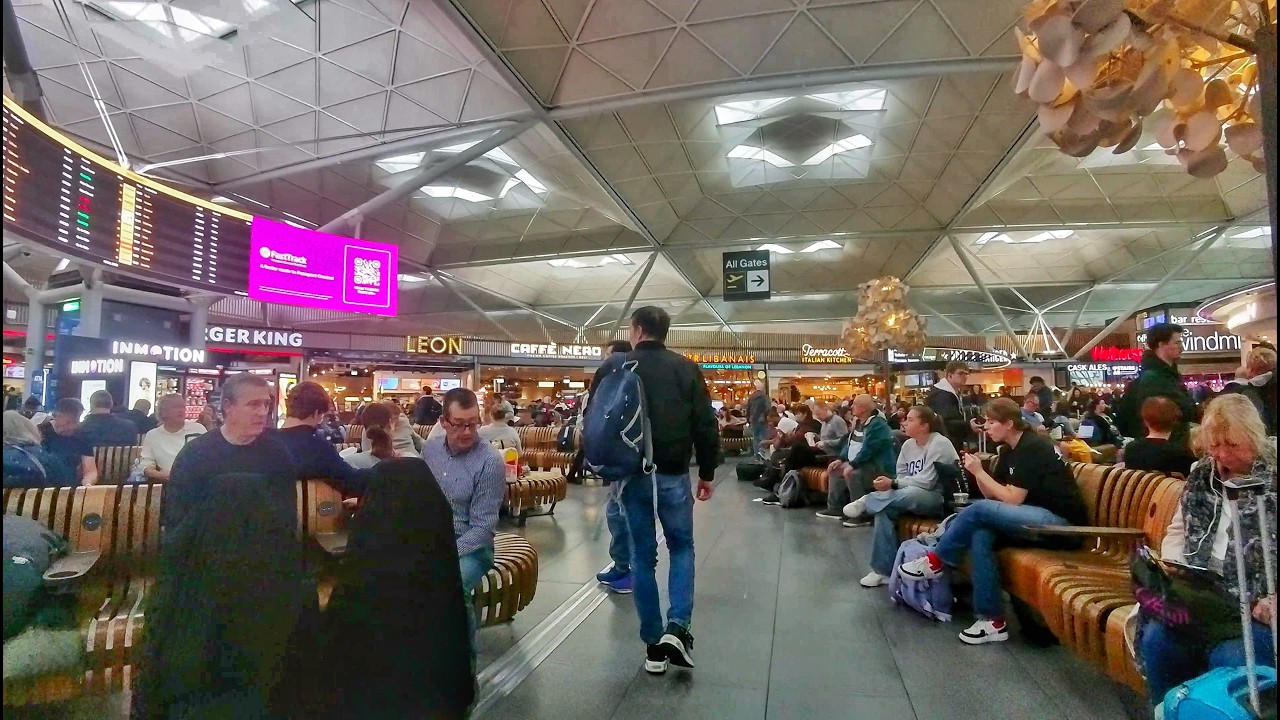 LONDON STANSTED AIRPORT Walking Tour