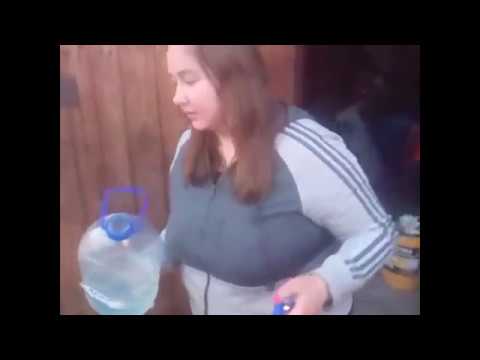 ОЧЕНЬ трогательное .грустное видео.На что способна девушка из мести