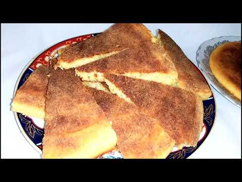 Moroccan Harcha/ Semolina Recipe in the Pan with Liquid Dough - Quick and Easy to Prepare.
