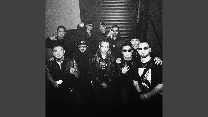 Blind Mans Bluffning yechish videosini tomosha qiling