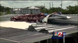 Strong storms damage homes in Winter Haven