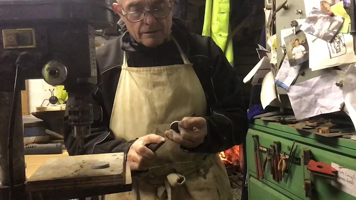 Creating a slate wine bottle holder with Tony Pugh