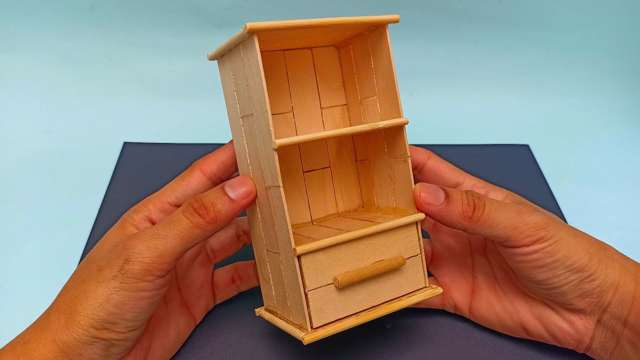 MUEBLE ORGANIZADOR hecho con palitos de helado - ORGANIZING FURNITURE