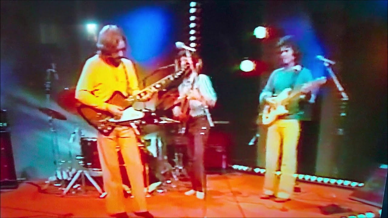 ALL ALONG THE WATCHTOWER Dave Mason 1974 - YouTube