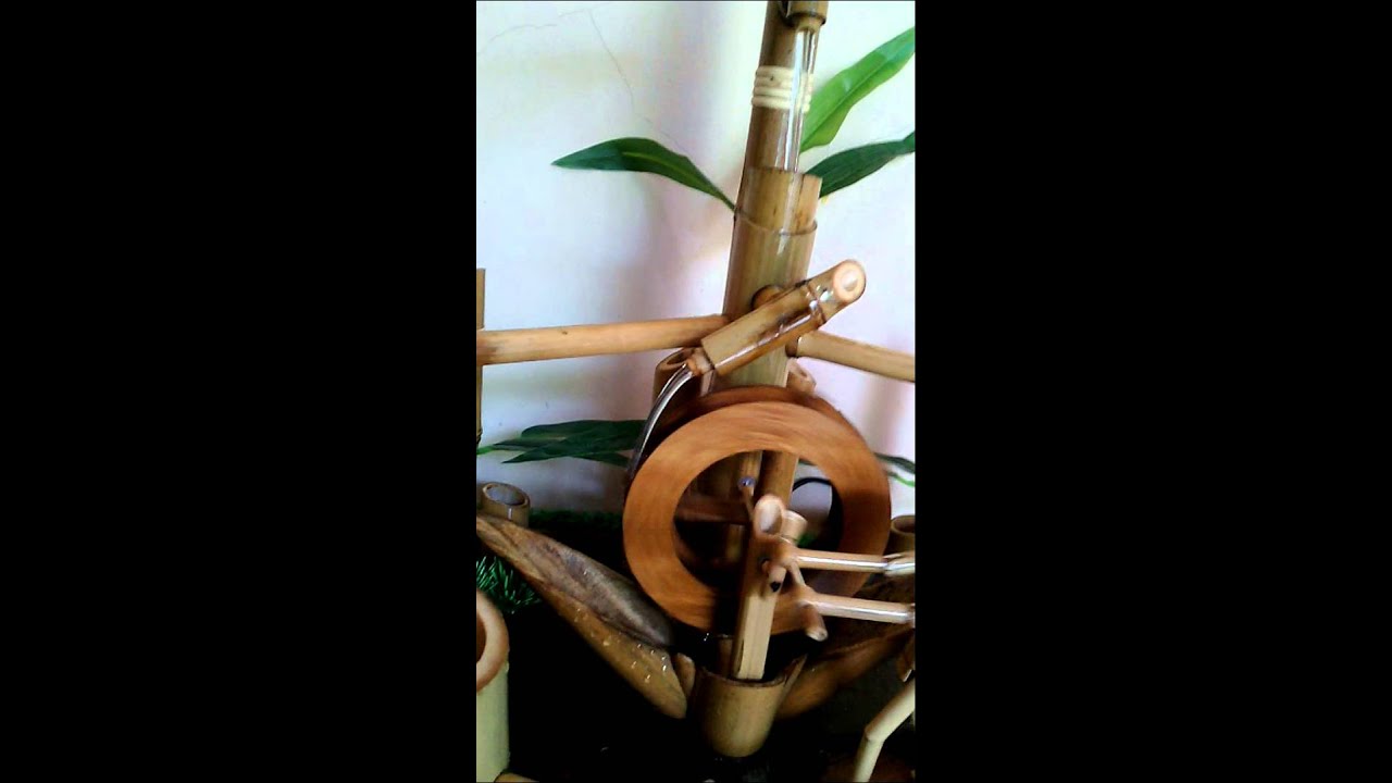 Air mancur bambu cendani - YouTube