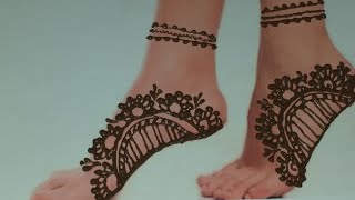 اشكال حنة سودانية  جميلة جدا في الرجل   Simple henna mehndi designs for feet