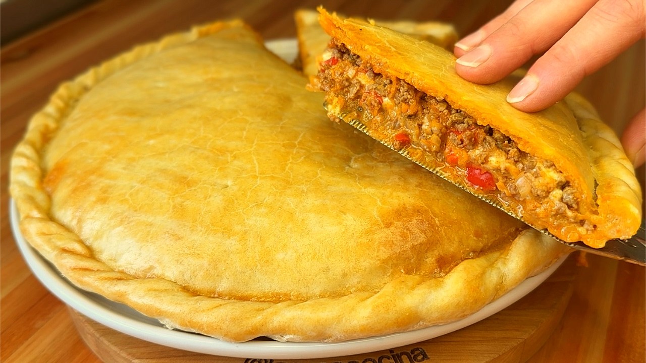 Así se hace la tarta de carne más rica y sencilla en casa