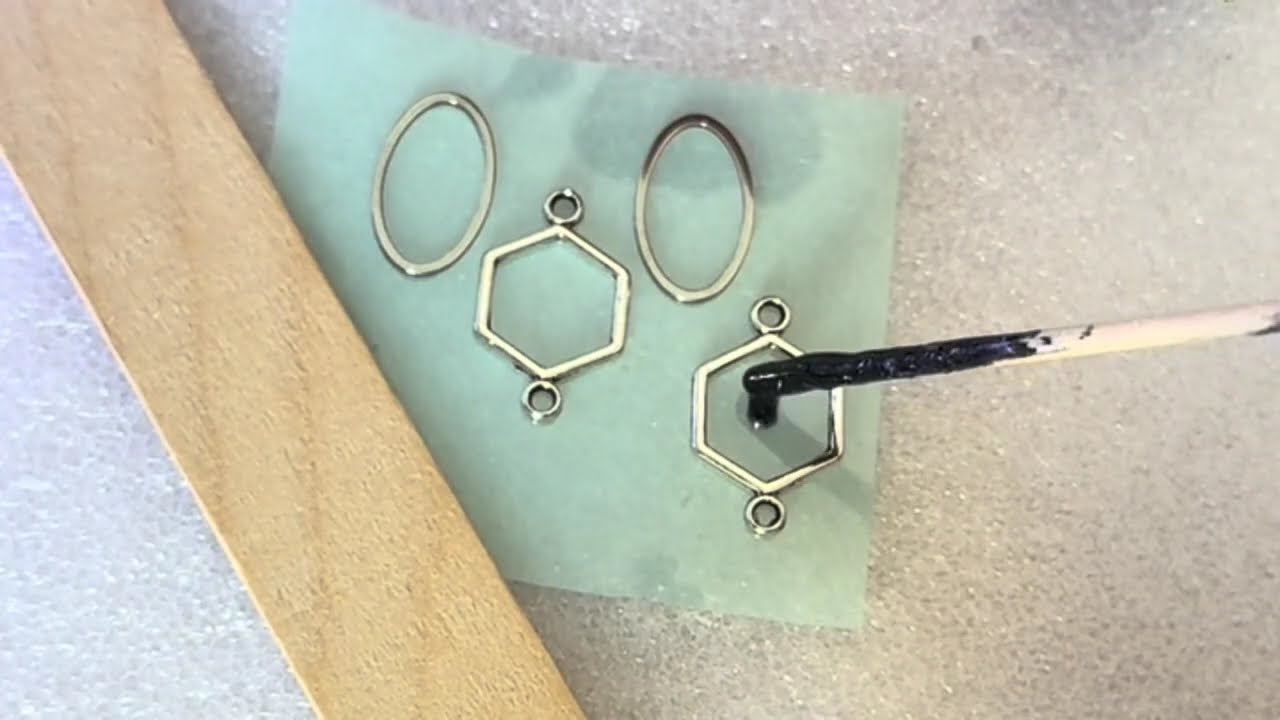 orecchini, collana di resina