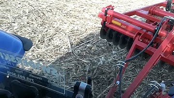BRILLION DISC CHISEL at FALL TILLAGE DAYS-Oct. 30th 2012.mov