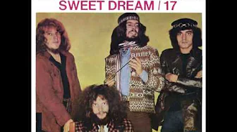 Jethro Tull - 17 (2013 stereo remix) Jethro Tull - 17 (2013 stereo remix)