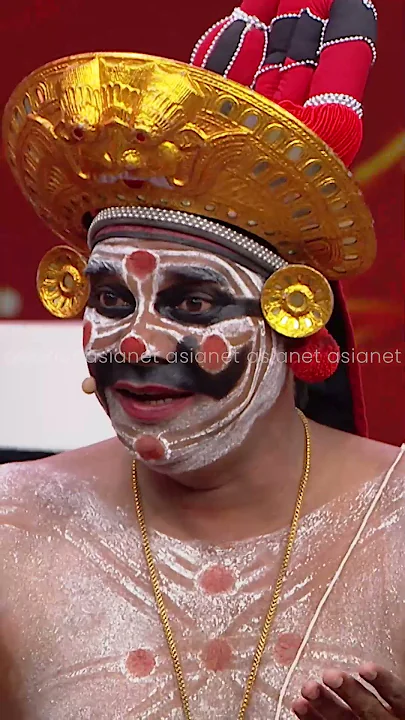 #EnkileEnnoduPara ഇനി ലേശം കൂത്തായാലോ..