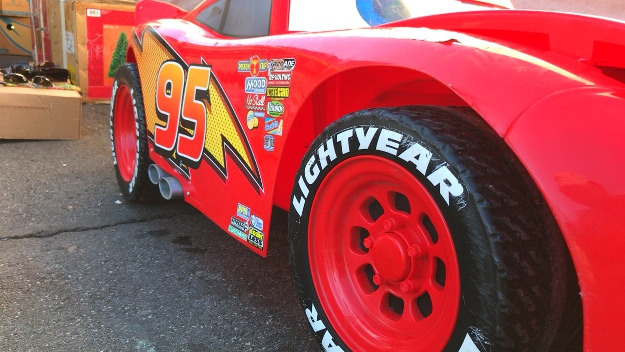 Disney Cars Toys Lightning McQueen Fire Truck Tent and More - YouTube