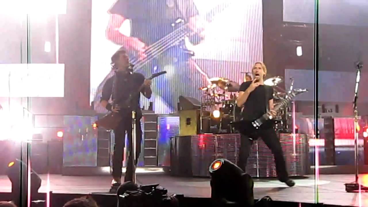Flat on the Floor- Nickelback- Oklahoma City 2010- Ford Center