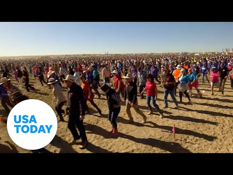 Aussies set new world record while dancing to Tina Turner classic | USA TODAY