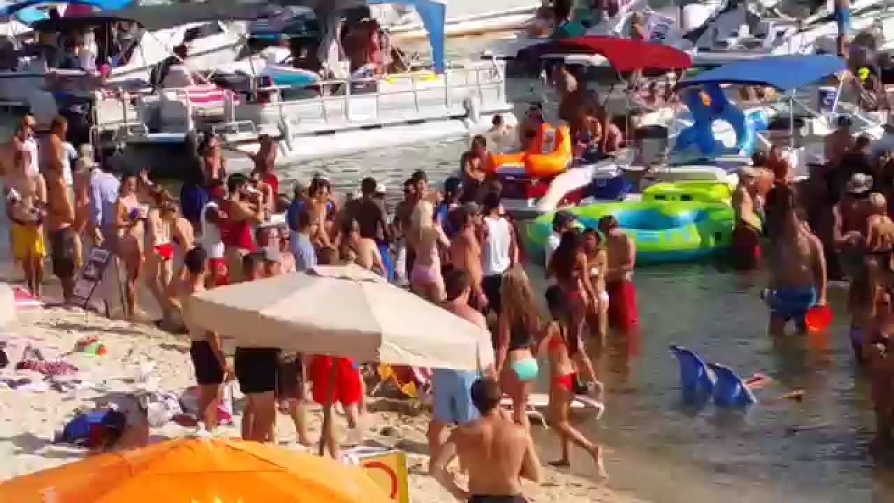 Cocktail Cove At Lake Lanier In Hall Co. Georgia July 4th, 2014 - YouTube