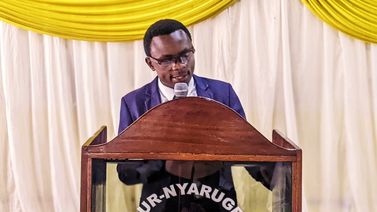 Urugendo rurakomeje by EV. Fiacre Iyaduhamagaye ( 