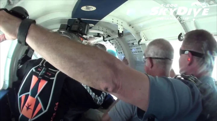 Lisa Lacey Hardesty's Tandem skydive!