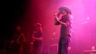 Kid Rock - Lay It On Me