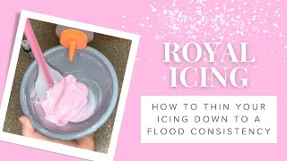 How to thin your icing down to a flood consistency #cookiedecorating #royalicing #cookietutorial