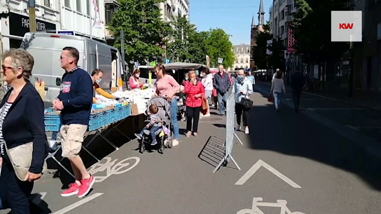 Maandagmarkt in Kortrijk