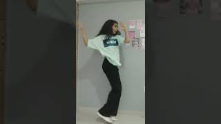 Download Lagu Gimme more × Step up || #dance #dancer #britneyspear #arianagrande #tiktok MP3