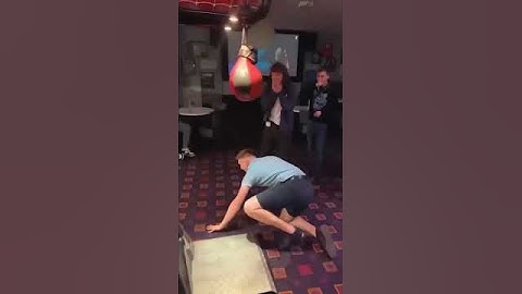 Funny Video-Total Idiots At Work Got Instant Karma! Best Fails of the Week