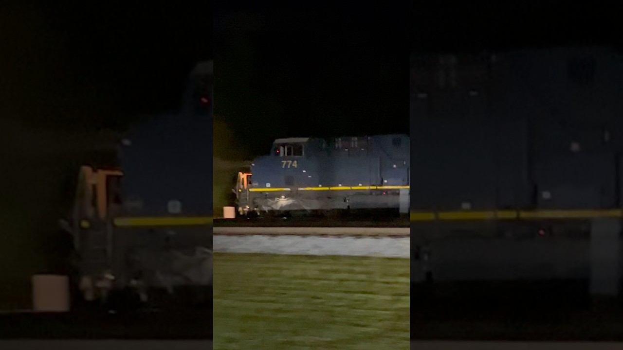 CSX E315 clears Selma NC 