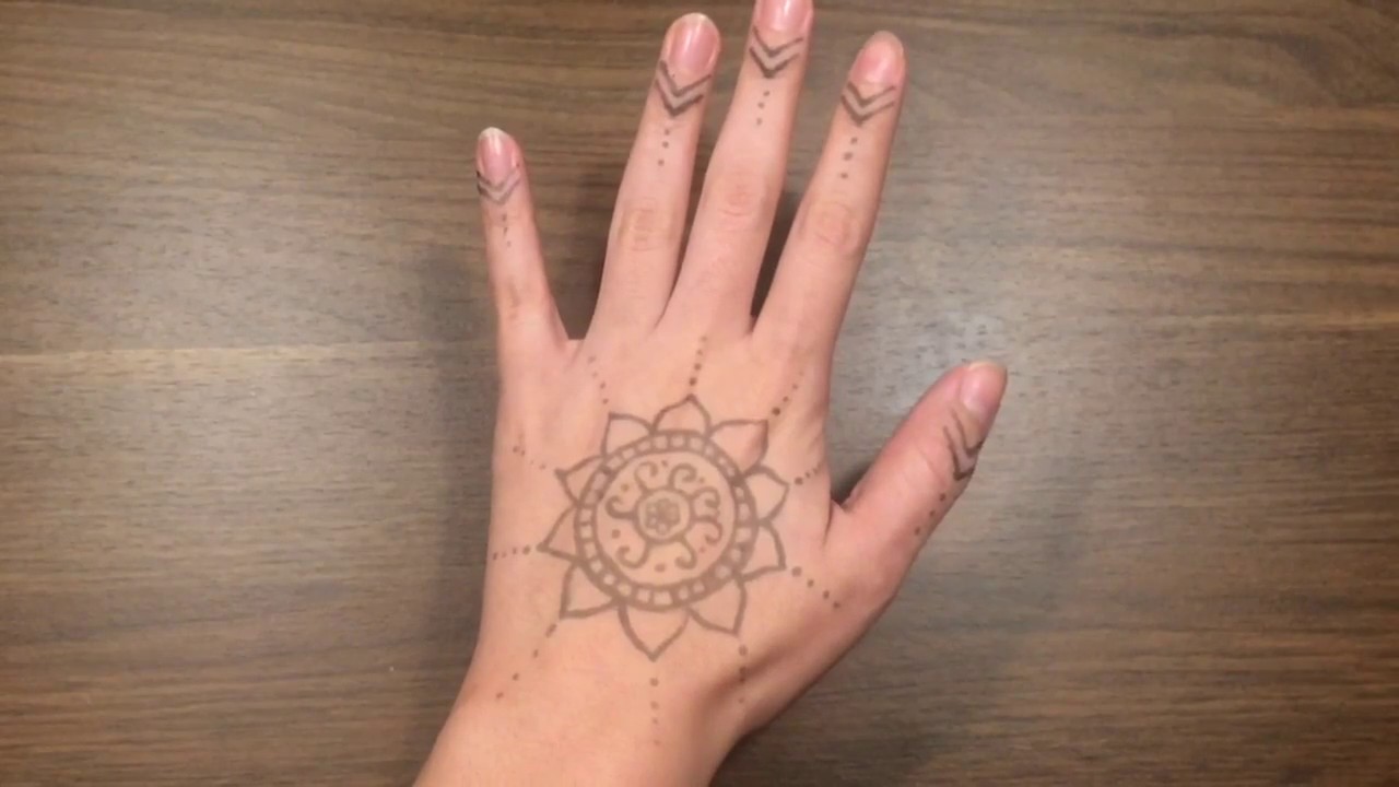 CHRISTMAS DIY HENNA TATTOO YouTube