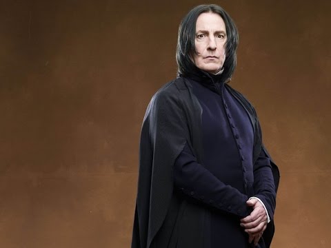 J.K. Rowling debunks 'Harry Potter' theories on Twitter and divulges what Snape smells like