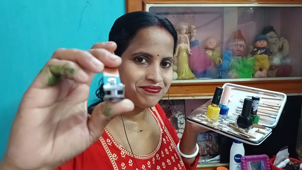 ASMR Nail salon Roleplay (personal attention)