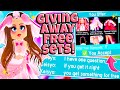 I Surprised Strangers With Free New Summer Fantasy Breeze Sets in Roblox Royale High School!