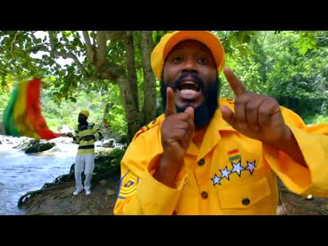 Putar Jah Is the Only One - Warrior King