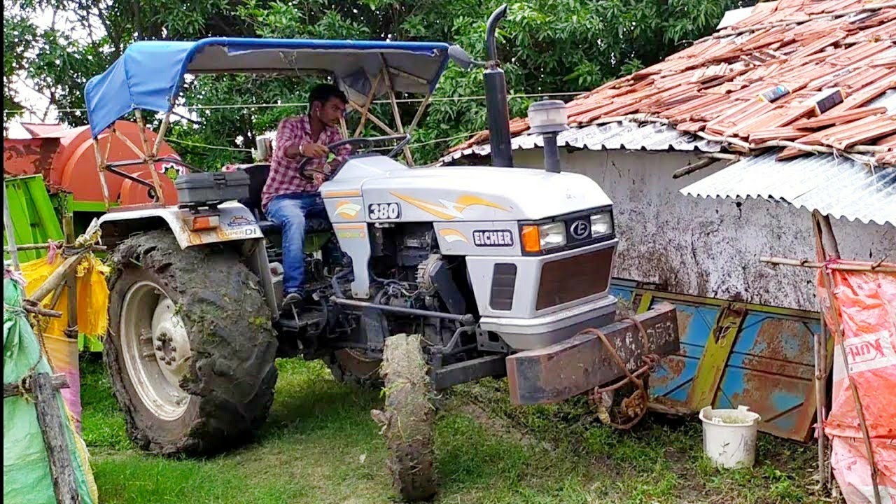 Eicher 380 Tractor and Paddy Thresher stuck near rice Rescued by Sonalika 60 Rx and Hydra