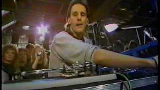 Download Lagu Rasmus 'Raz' Lindvall scratchar i Svepet 1989 MP3