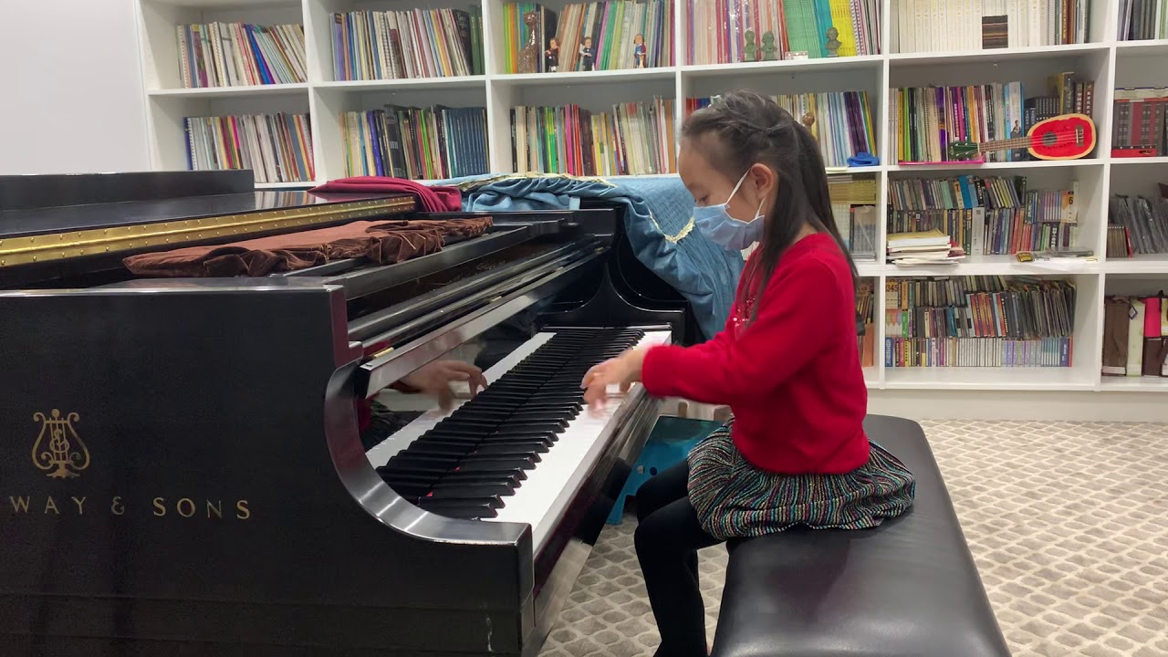 Lainey Liang 6 Y plays 植物大战僵尸 YouTube