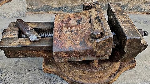 *"Master Machinist Creates Flawless Threaded Rod for Atlas Vise – Precision Workshop Restoration!"*