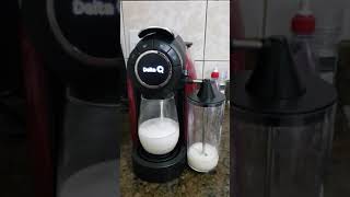 Cappuccino Na Cafeteira Delta Q Milk Qool