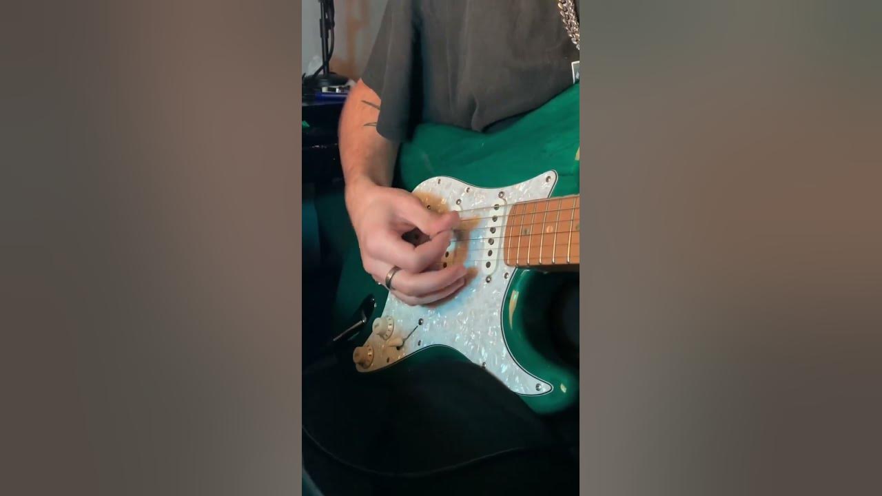 Can YOU recognize this 60's ROCK riff?!?β€οΈβπ₯πΈ Can YOU recognize this 60's ROCK riff?!?β€οΈβπ₯πΈ