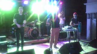 Cloudeater performing the Dive @ Blu