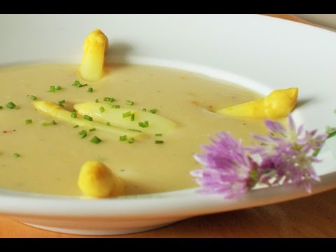 Zubereitung einer Spargelcremesuppe
