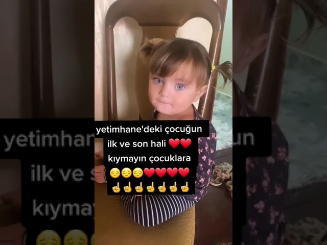 Yetimhanede büyüyen bir çocuğun masum bakışları class=