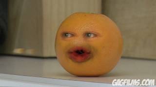 The Annoying Orange 3 TOE MAY TOE haha i love it :)