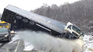 Extreme Dangerous Idiots Truck Driving Skills - Total idiots at work - Truck Fails Compilation 7