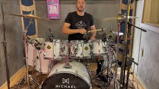 MICHAEL LEGACY - TEST DRIVE - LEONARDO CASTRO