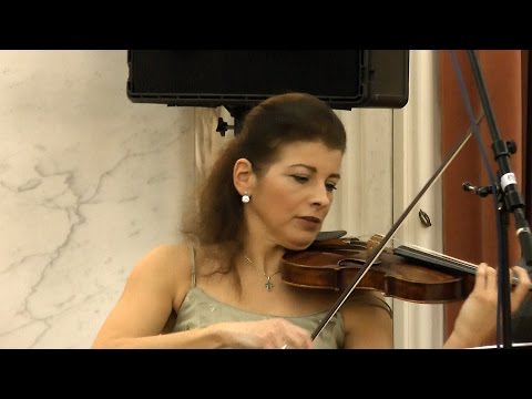 Vivaldi: Violin Concerto (La Tempesta di Mare) Ábrahám Márta