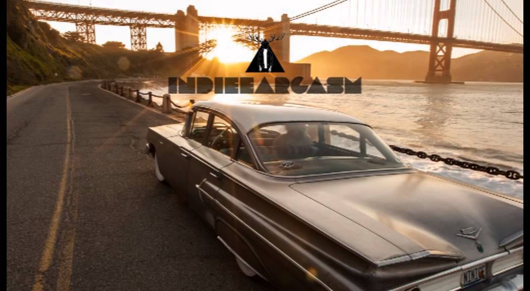 Two Door Cinema Club - Sun (LNTG Rework)