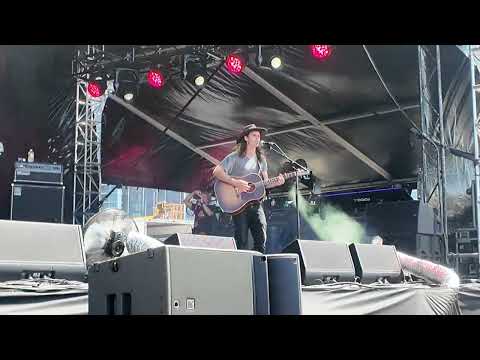 Kasey Chambers Rattlin Bones Red Hot Summer Tour Southport 2026 @kaseychamberstv 