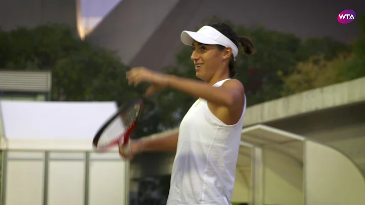USANA: Warm Up with Caroline Garcia