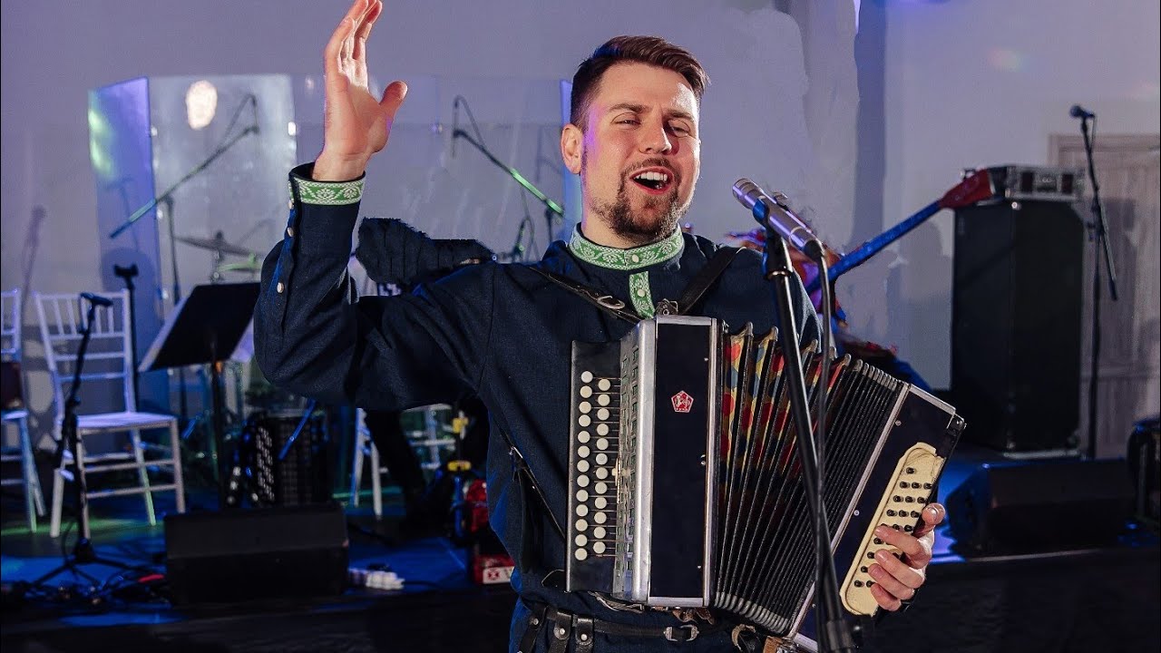 Гармонист Михаил Олейников и Иван Ключанцев - YouTube